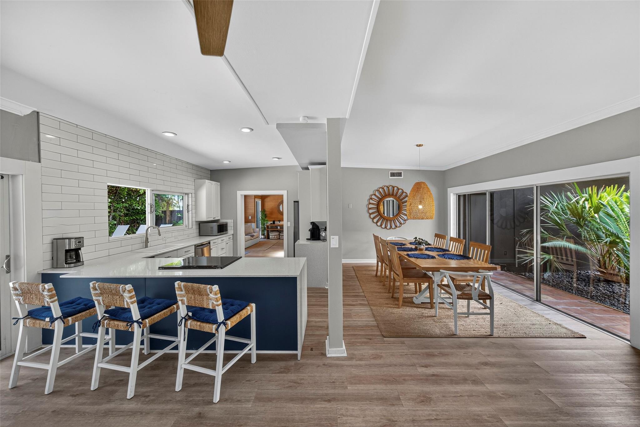 2112 Manatee Dr Fort Lauderdale, FL 33316