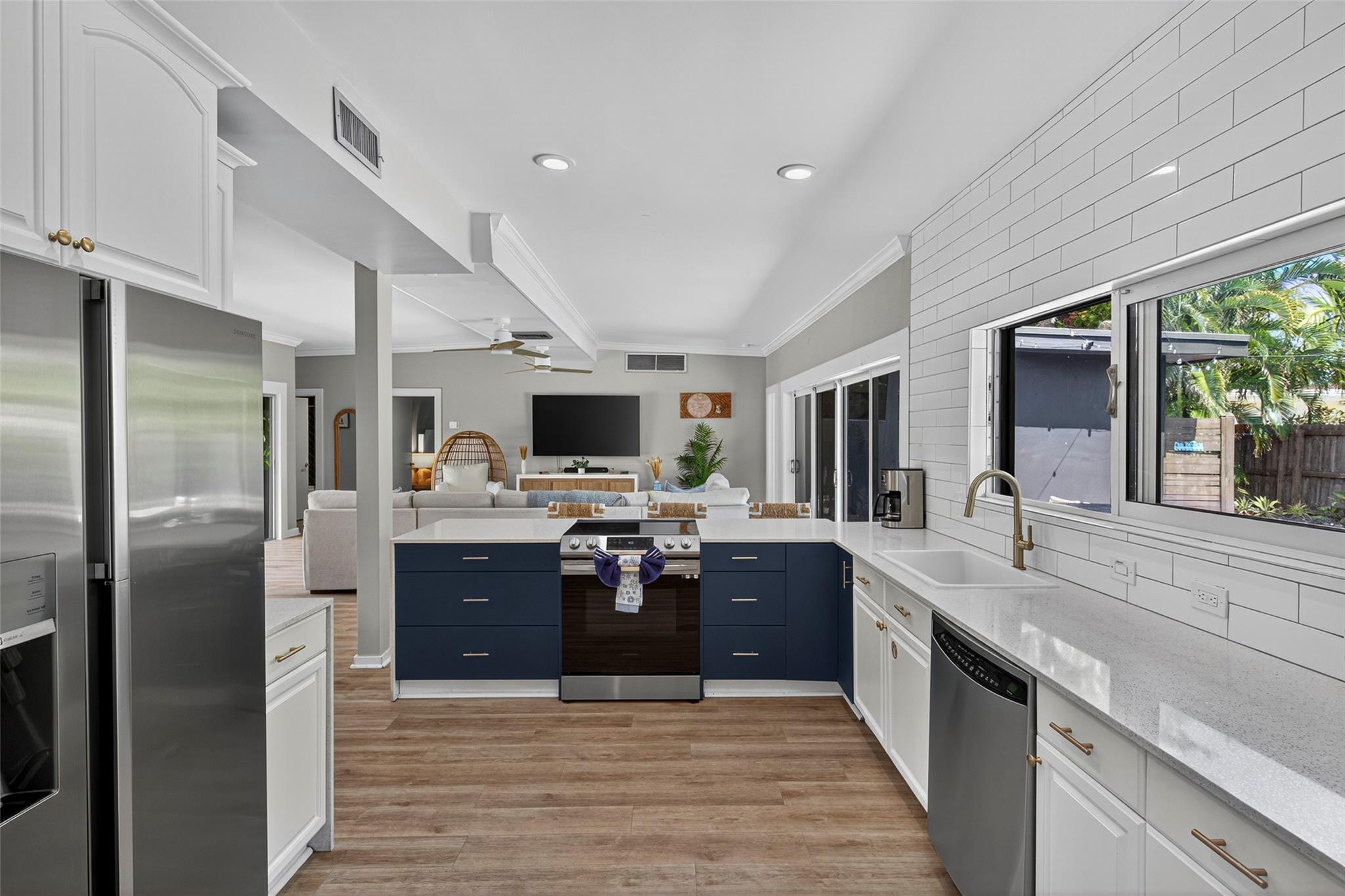 2112 Manatee Dr Fort Lauderdale, FL 33316