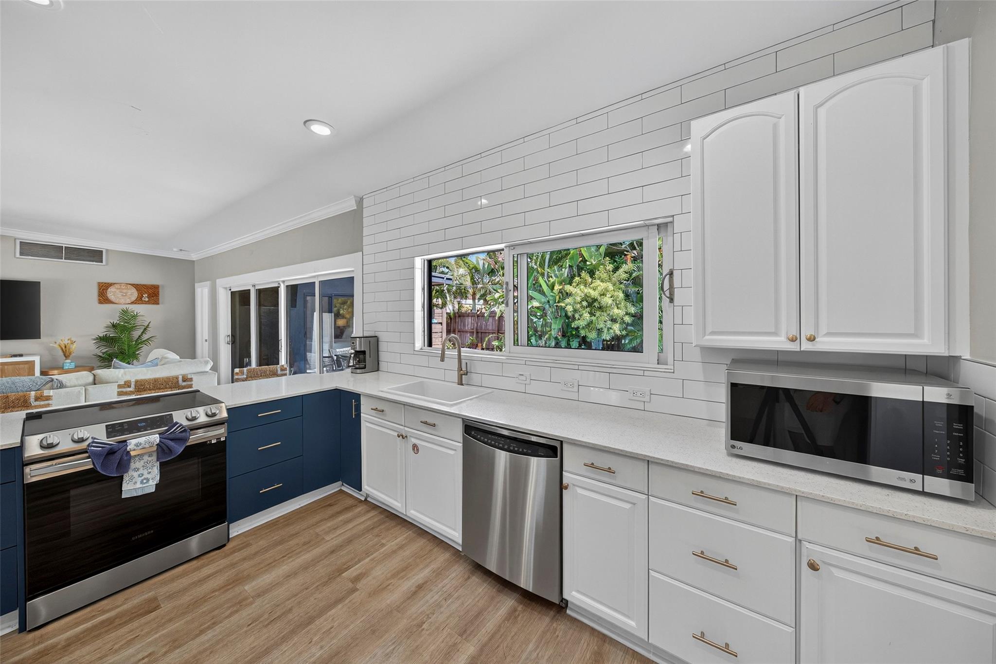 2112 Manatee Dr Fort Lauderdale, FL 33316