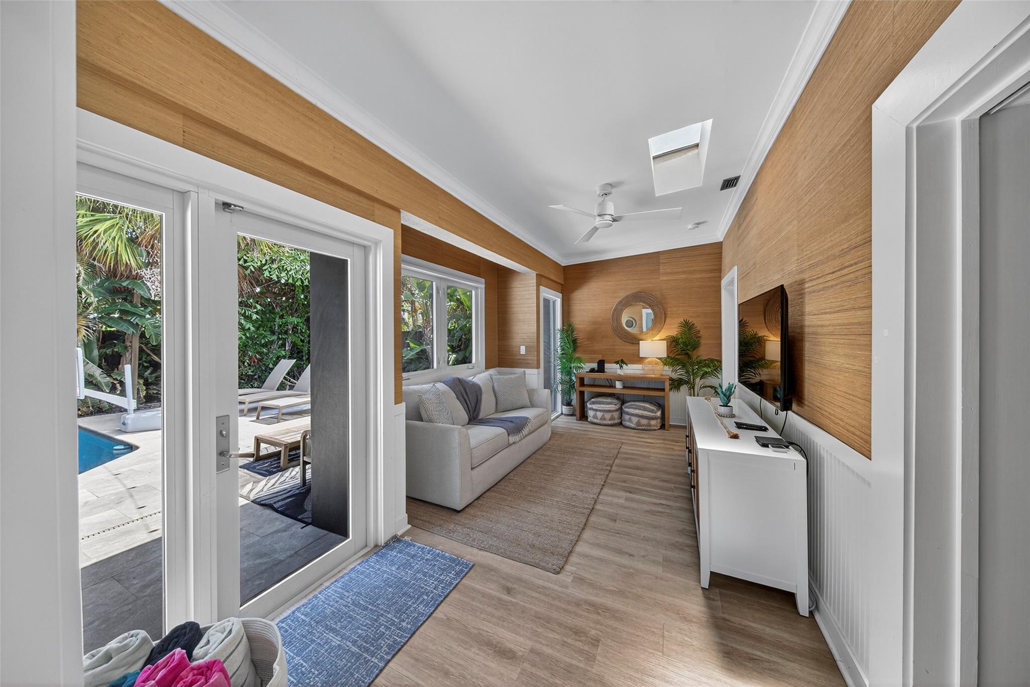 2112 Manatee Dr Fort Lauderdale, FL 33316