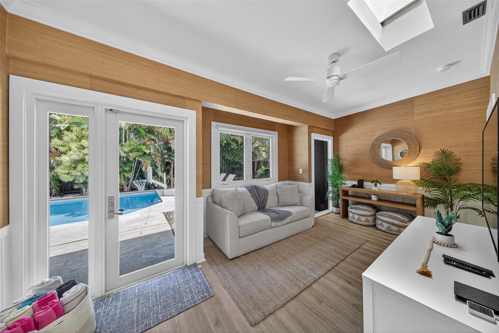 2112 Manatee Dr Fort Lauderdale, FL 33316