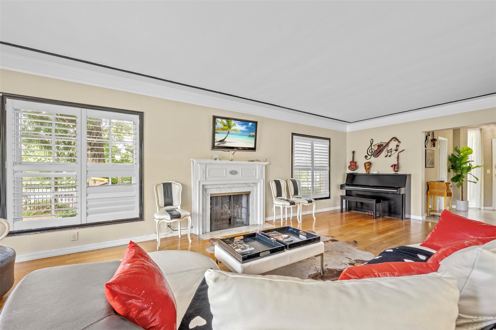 2300 Castilla Isle Fort Lauderdale, FL 33301 2300 Castilla Isle Fort Lauderdale, FL 33301