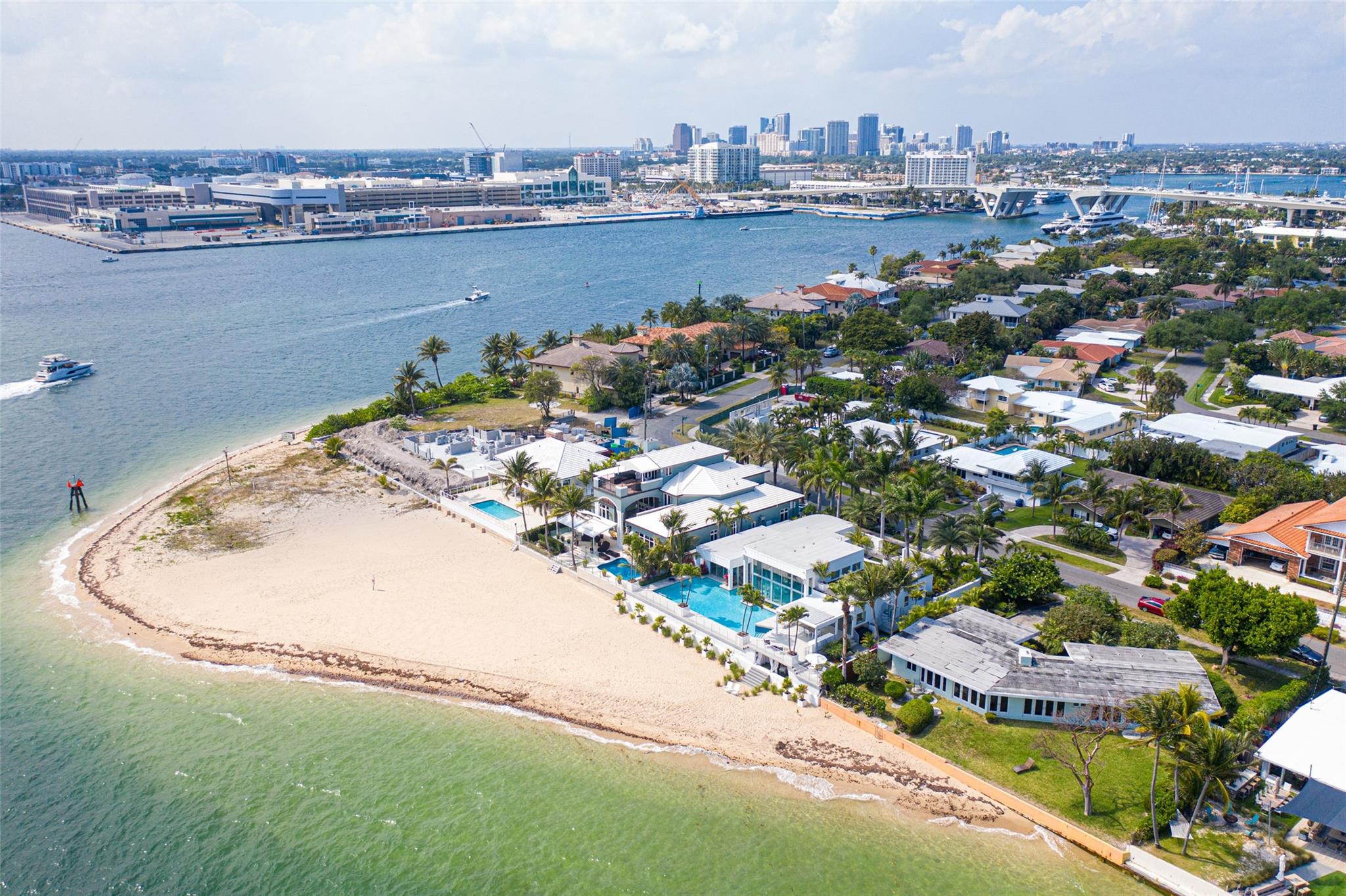 2200 Inlet Dr Fort Lauderdale, FL 33316