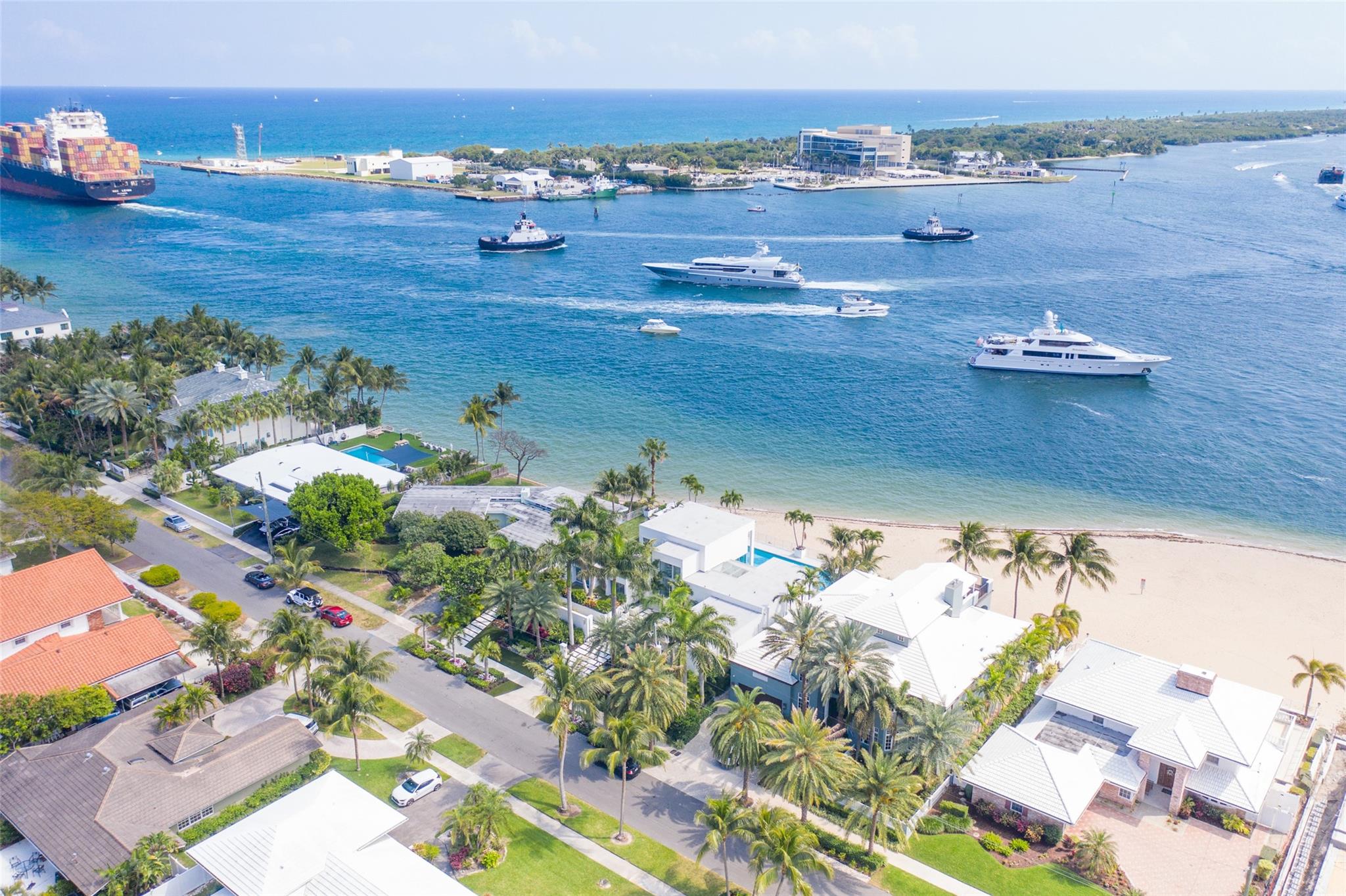 2200 Inlet Dr Fort Lauderdale, FL 33316