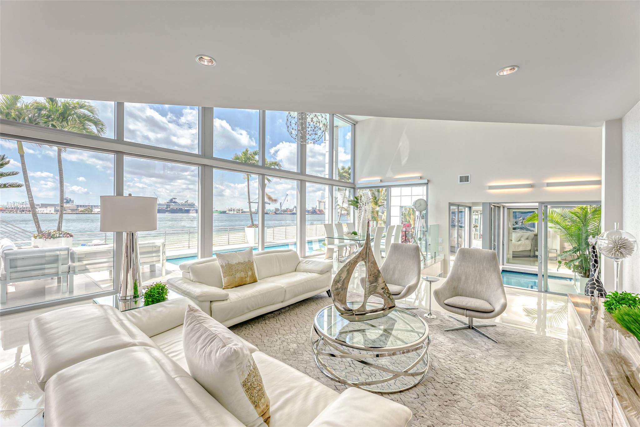 2200 Inlet Dr Fort Lauderdale, FL 33316