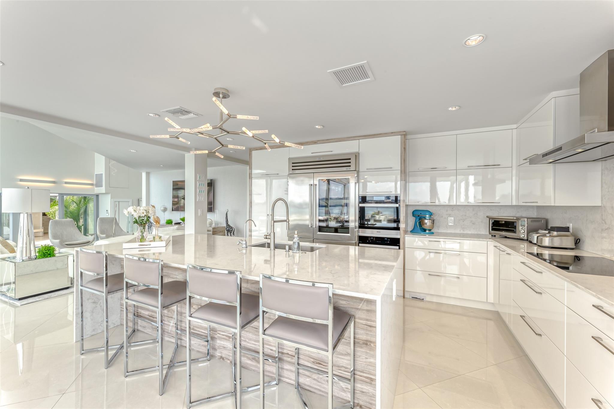 2200 Inlet Dr Fort Lauderdale, FL 33316