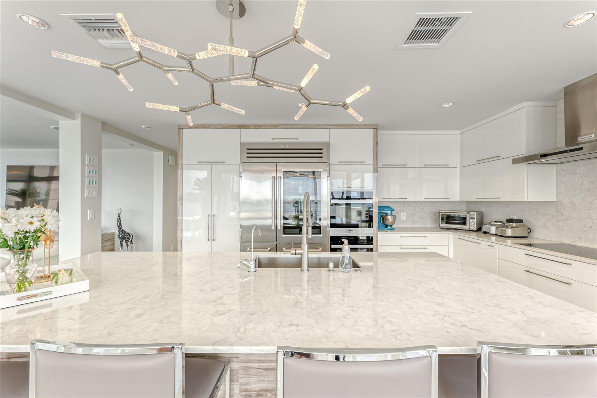 2200 Inlet Dr Fort Lauderdale, FL 33316