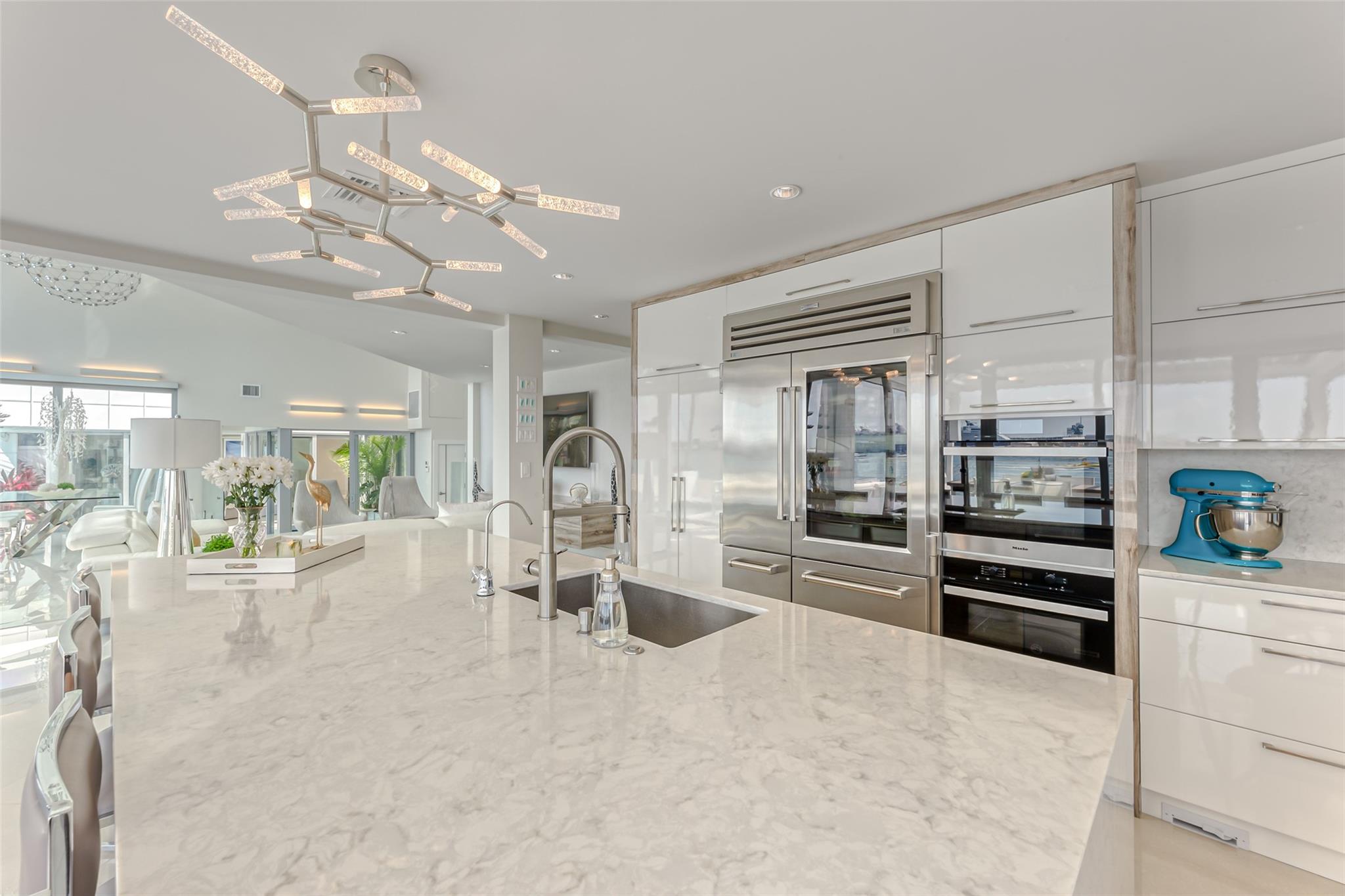 2200 Inlet Dr Fort Lauderdale, FL 33316