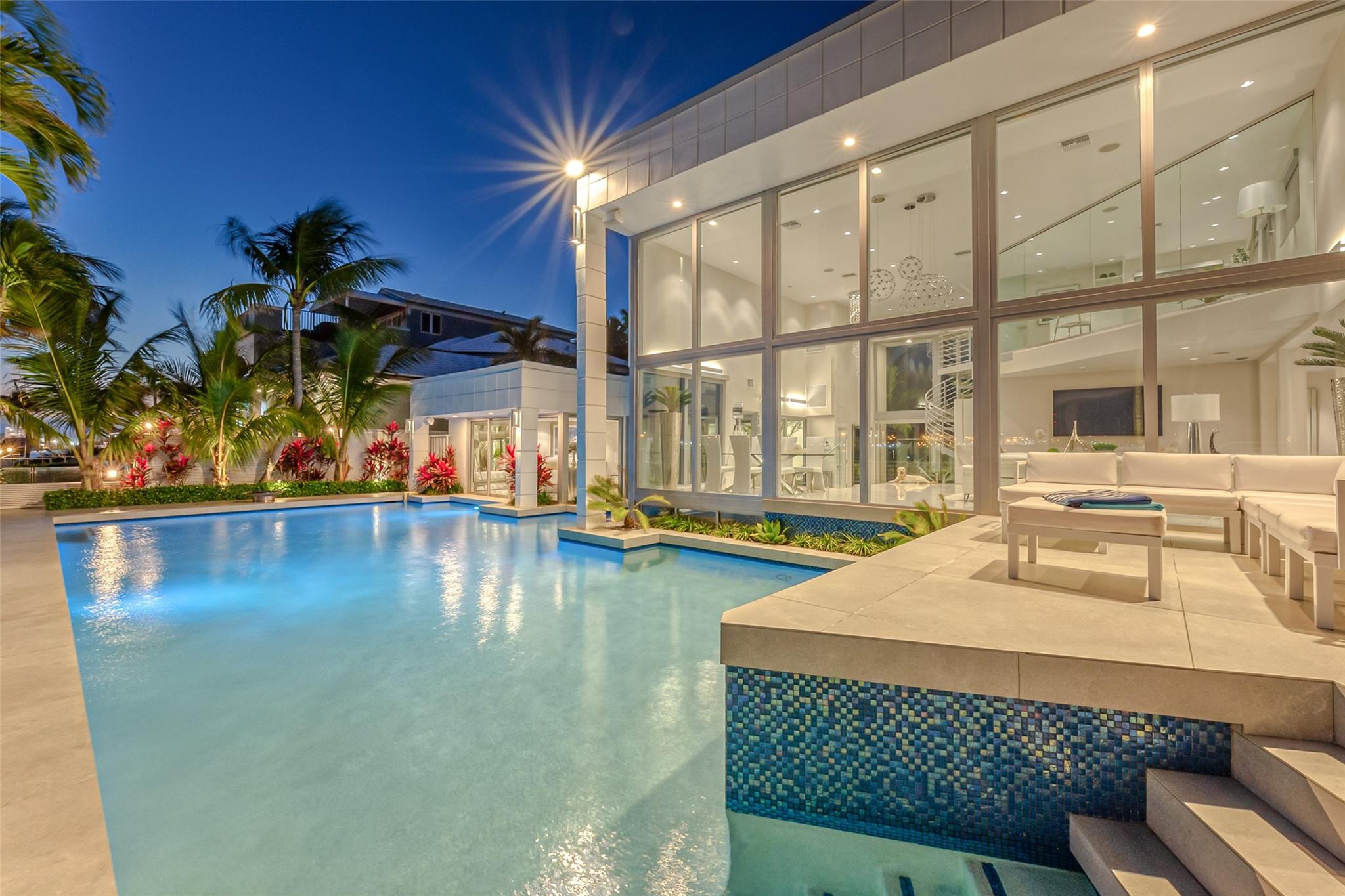 2200 Inlet Dr Fort Lauderdale, FL 33316