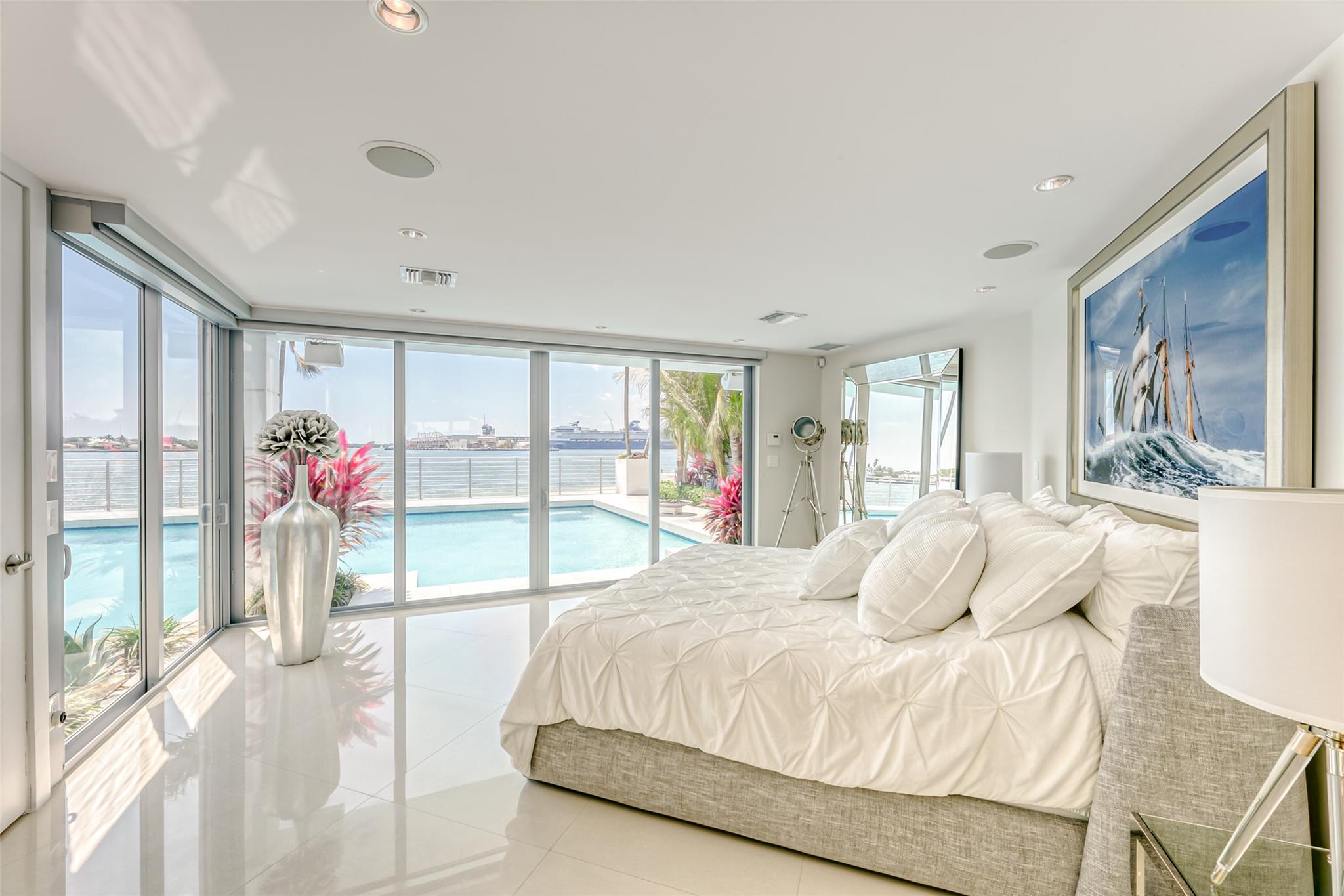 2200 Inlet Dr Fort Lauderdale, FL 33316