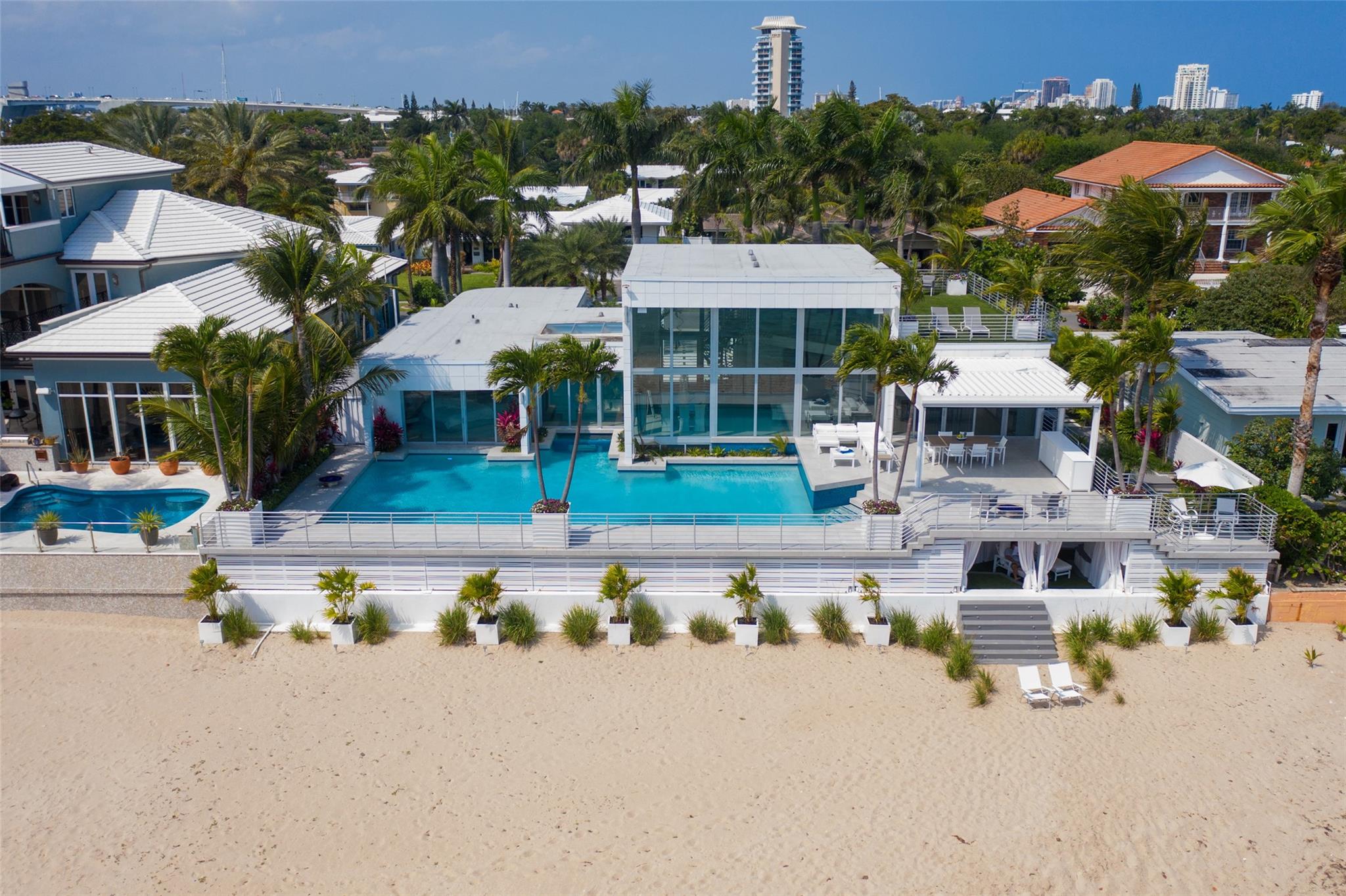 2200 Inlet Dr Fort Lauderdale, FL 33316