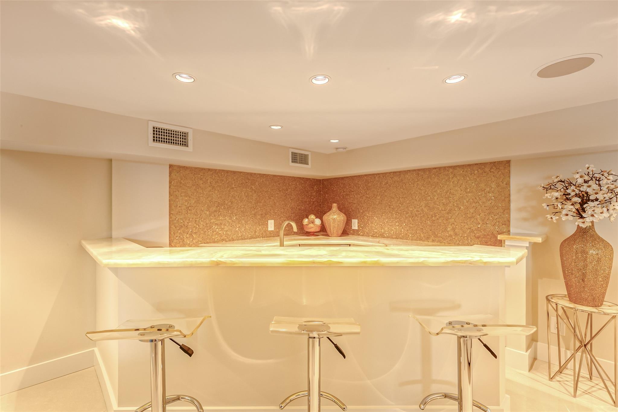 2200 Inlet Dr Fort Lauderdale, FL 33316