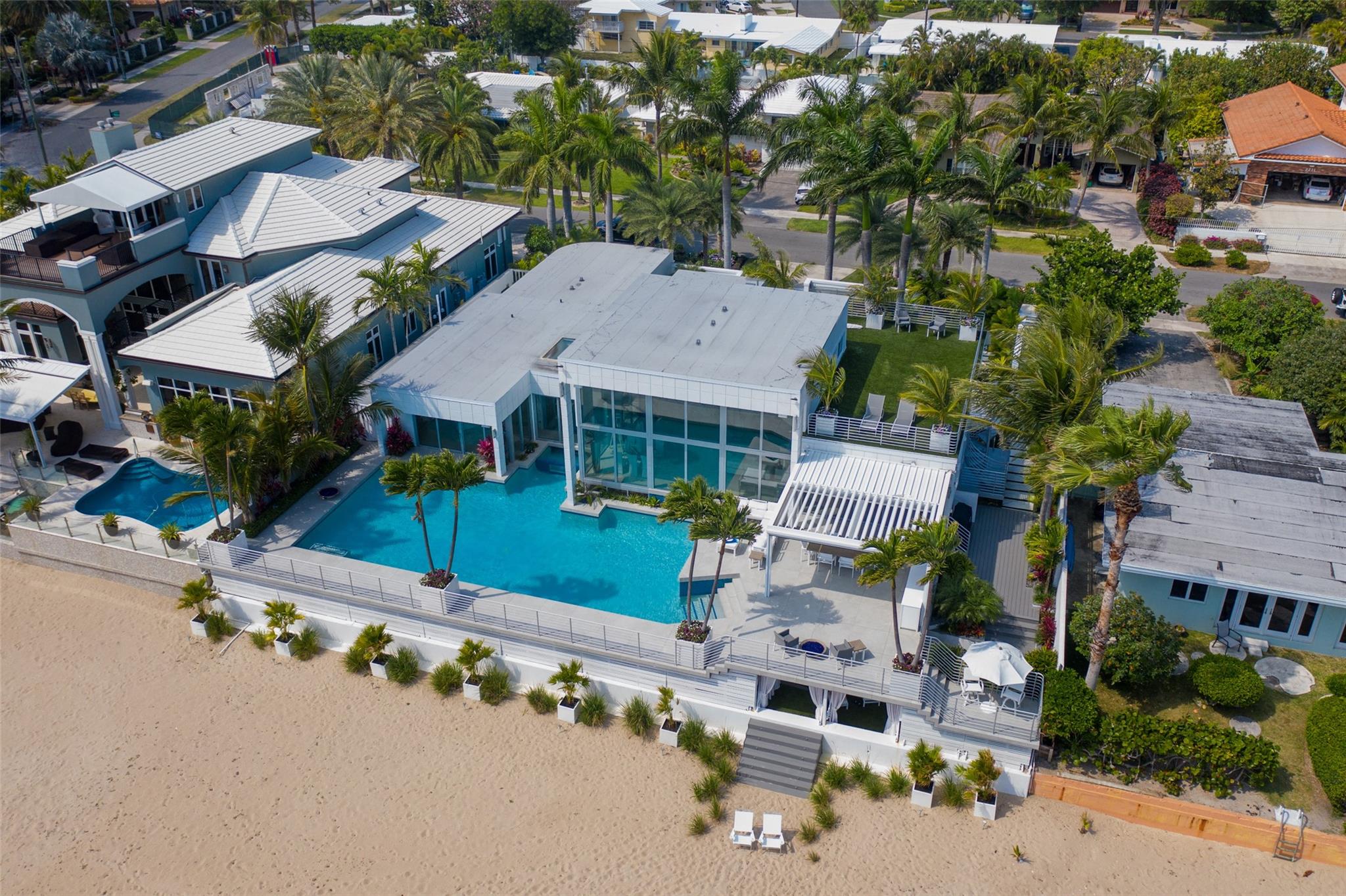 2200 Inlet Dr Fort Lauderdale, FL 33316