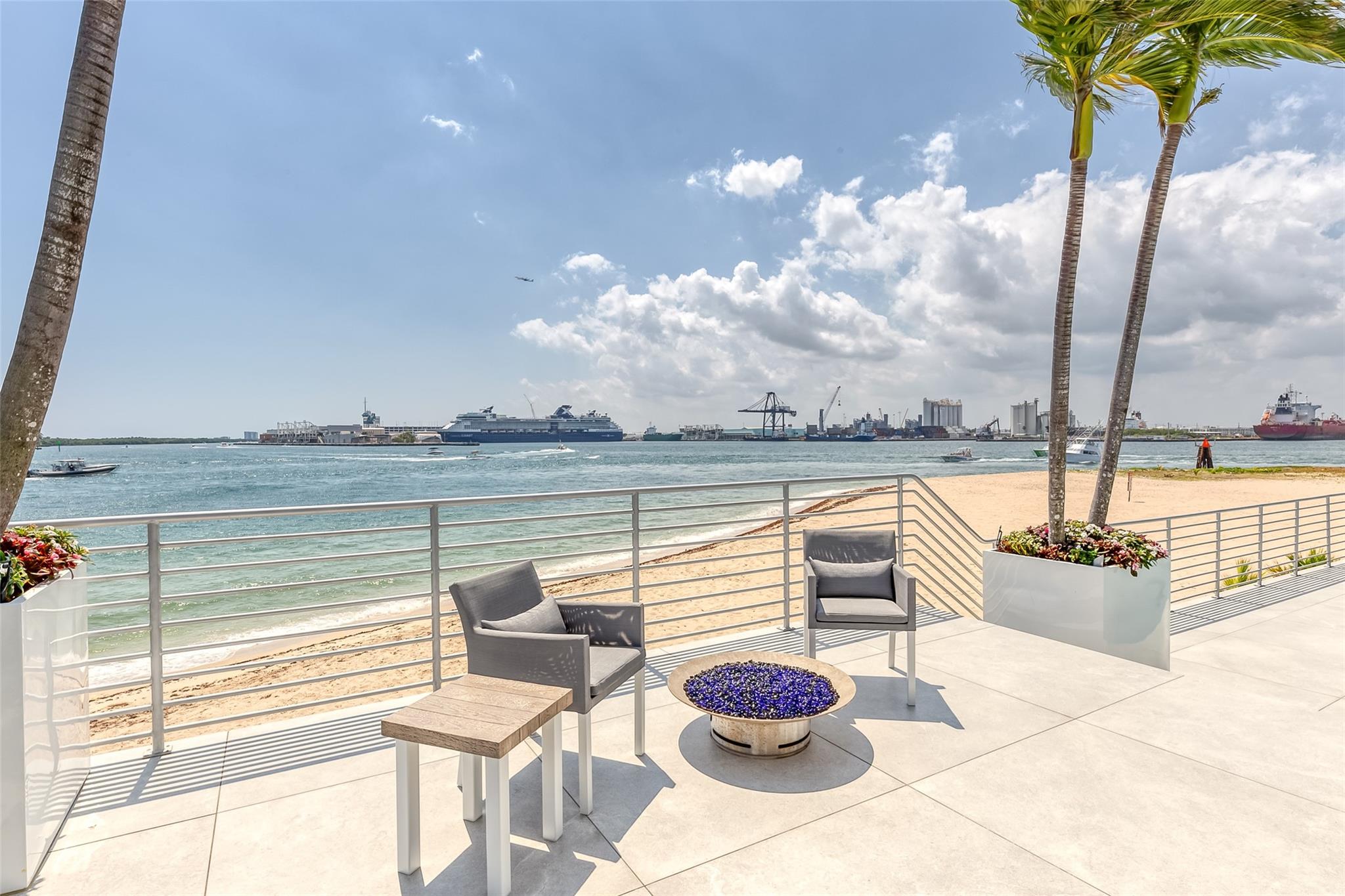 2200 Inlet Dr Fort Lauderdale, FL 33316