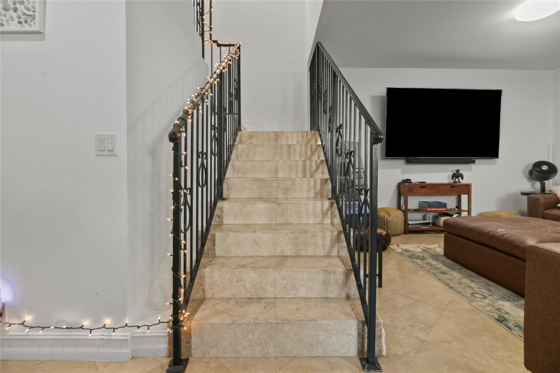 732 NE 15th Fort Lauderdale, FL 33304