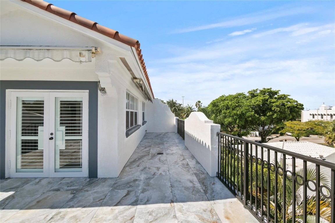 732 NE 15th Fort Lauderdale, FL 33304