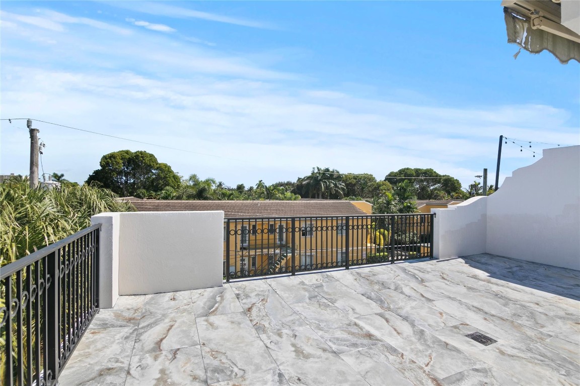 732 NE 15th Fort Lauderdale, FL 33304