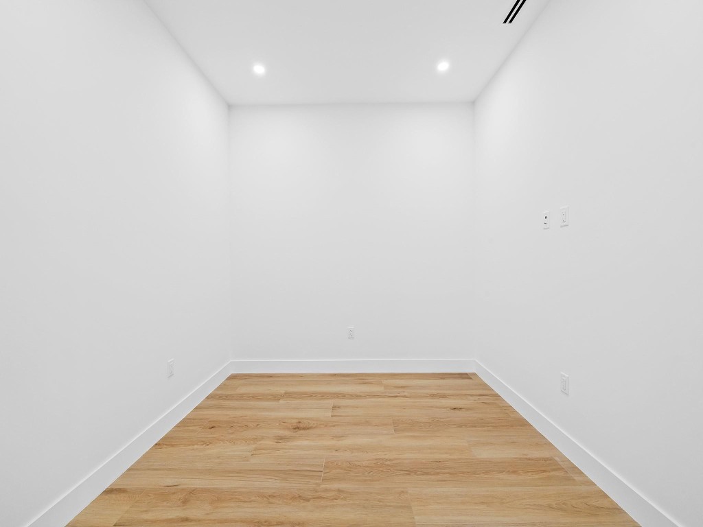 808 SE 12th St #808 Fort Lauderdale, FL 33316