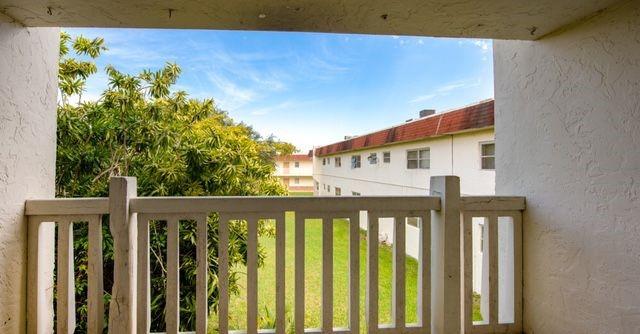 4169 SW 67th Ave #205 Davie, FL 33314