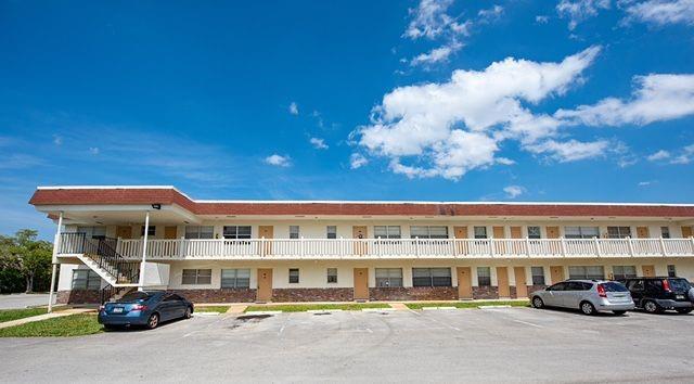4169 SW 67th Ave #205 Davie, FL 33314