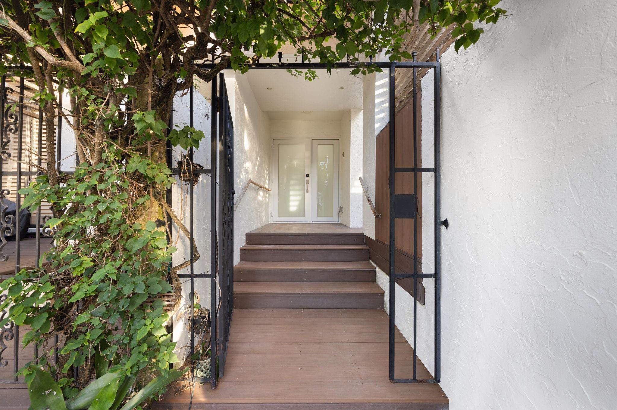 424 Hendricks #6 Fort Lauderdale, FL 33301