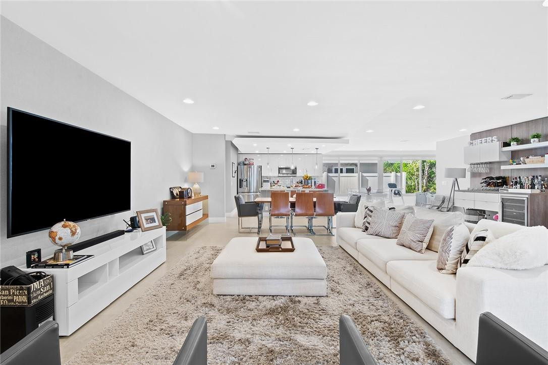 2801 NE 59th Fort Lauderdale, FL 33308