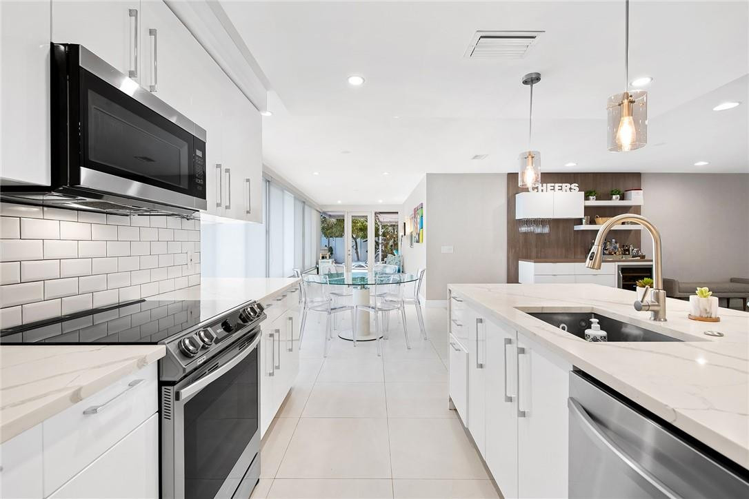 2801 NE 59th Fort Lauderdale, FL 33308