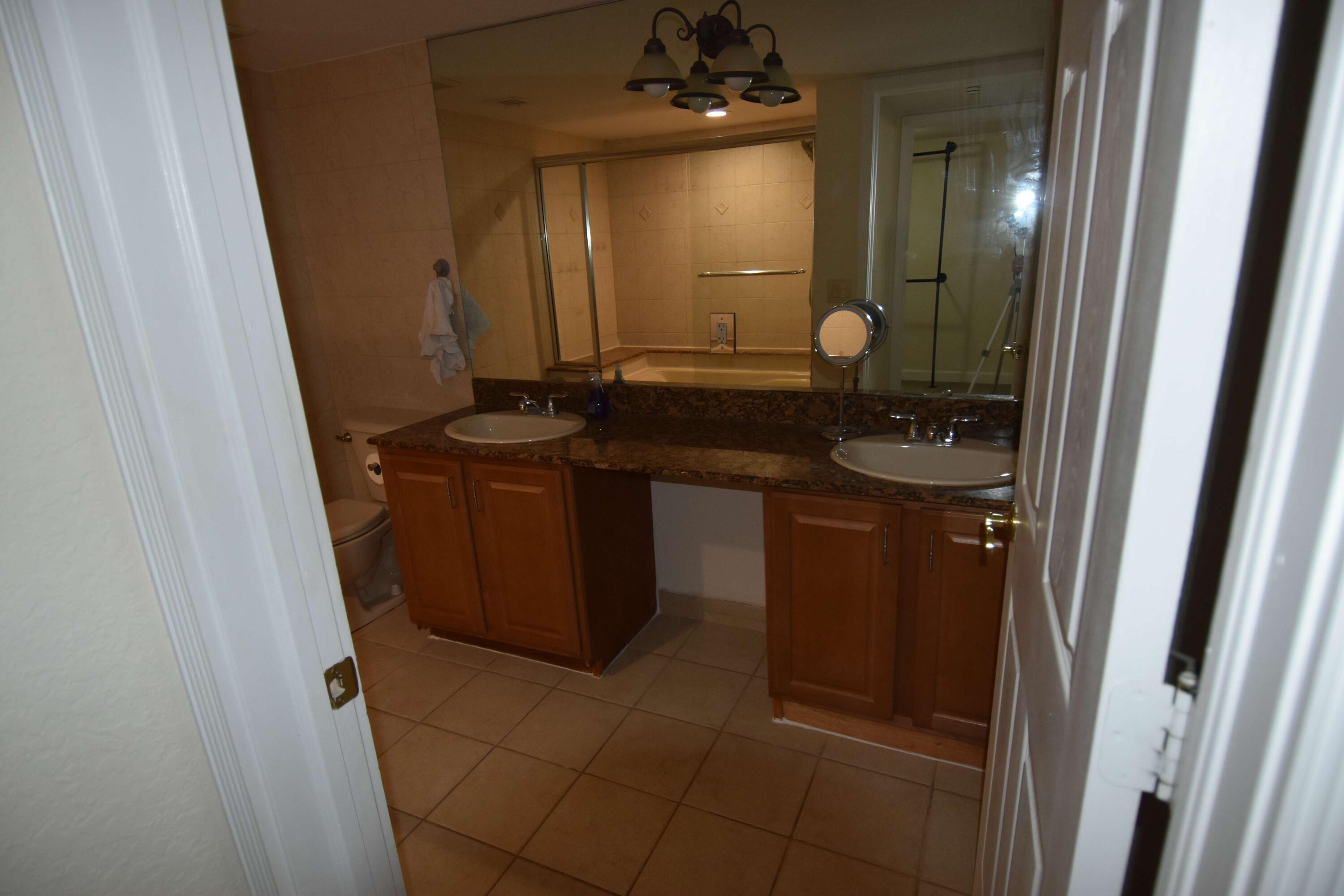 150 NE 15th #140 Fort Lauderdale, FL 33301