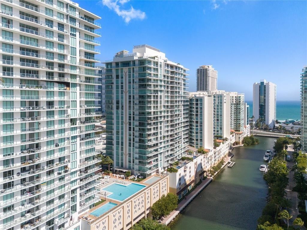 300 Sunny Isles #4-1908 Sunny Isles Beach, FL 33160