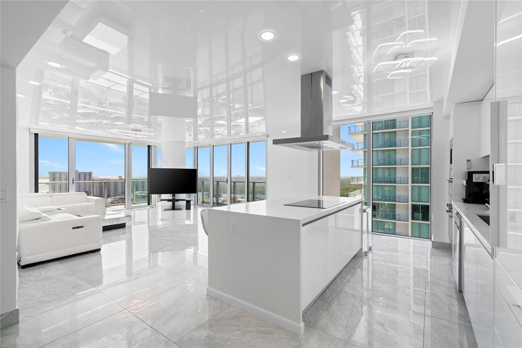 300 Sunny Isles #4-1908 Sunny Isles Beach, FL 33160