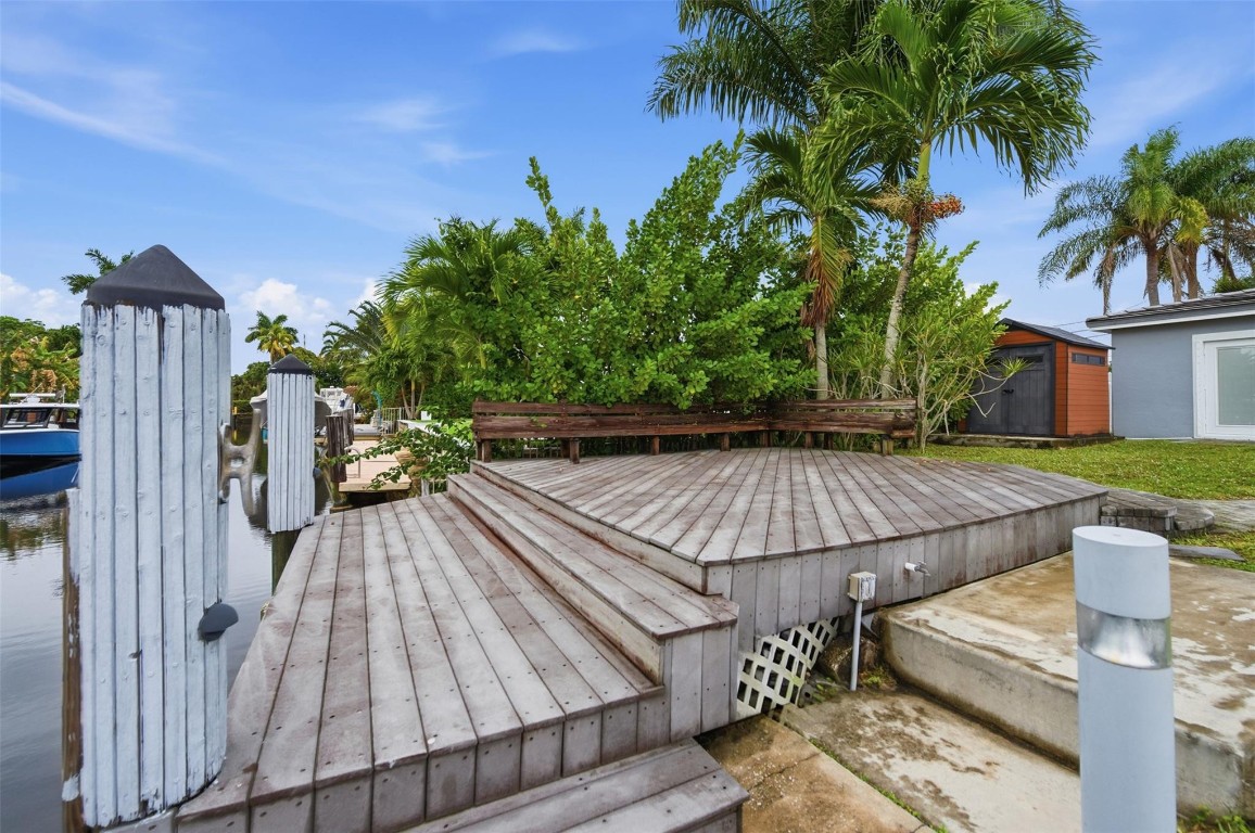 1009 Mango Fort Lauderdale, FL 33315