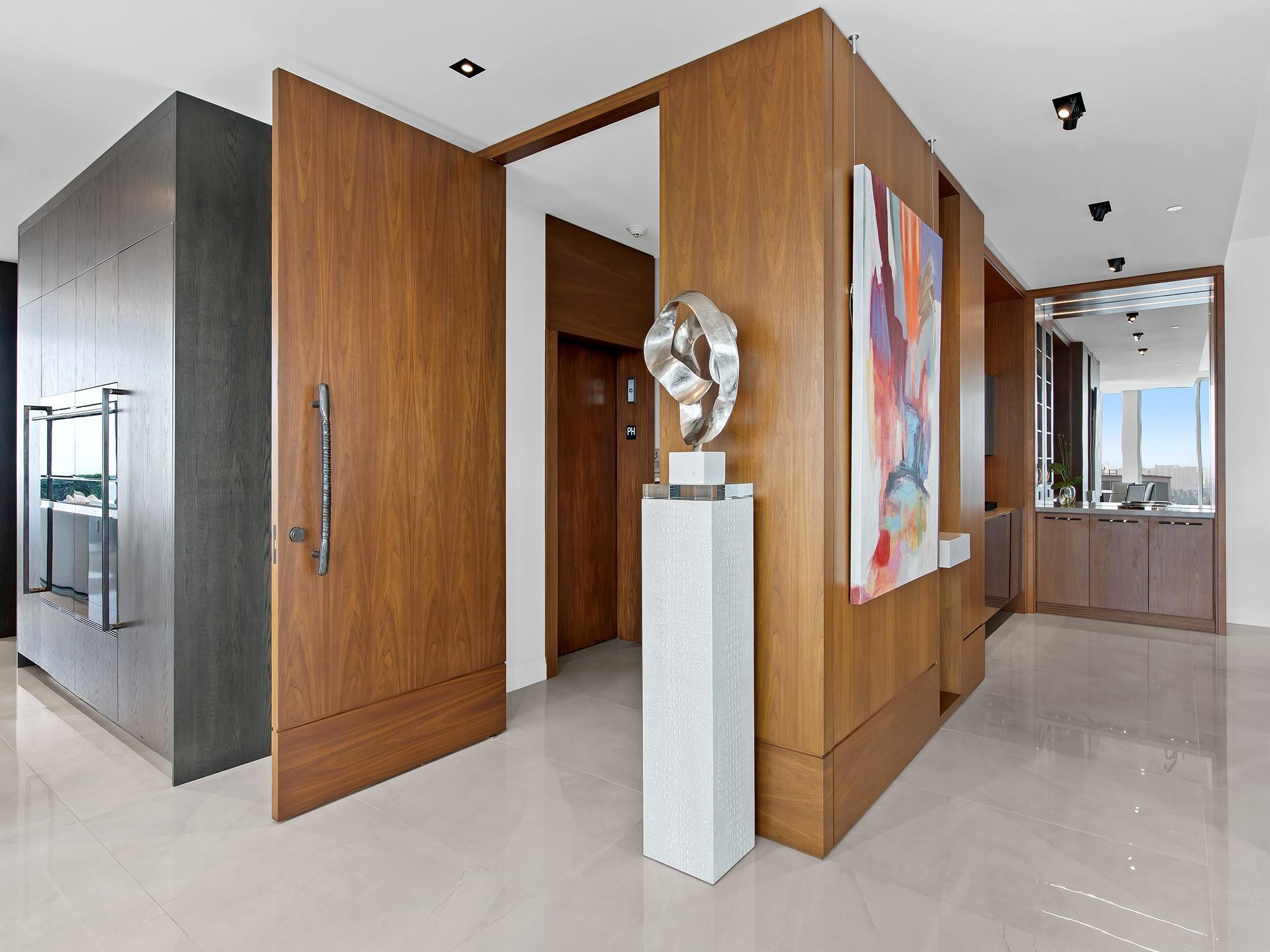 920 Intracoastal #PH1 Fort Lauderdale, FL 33304