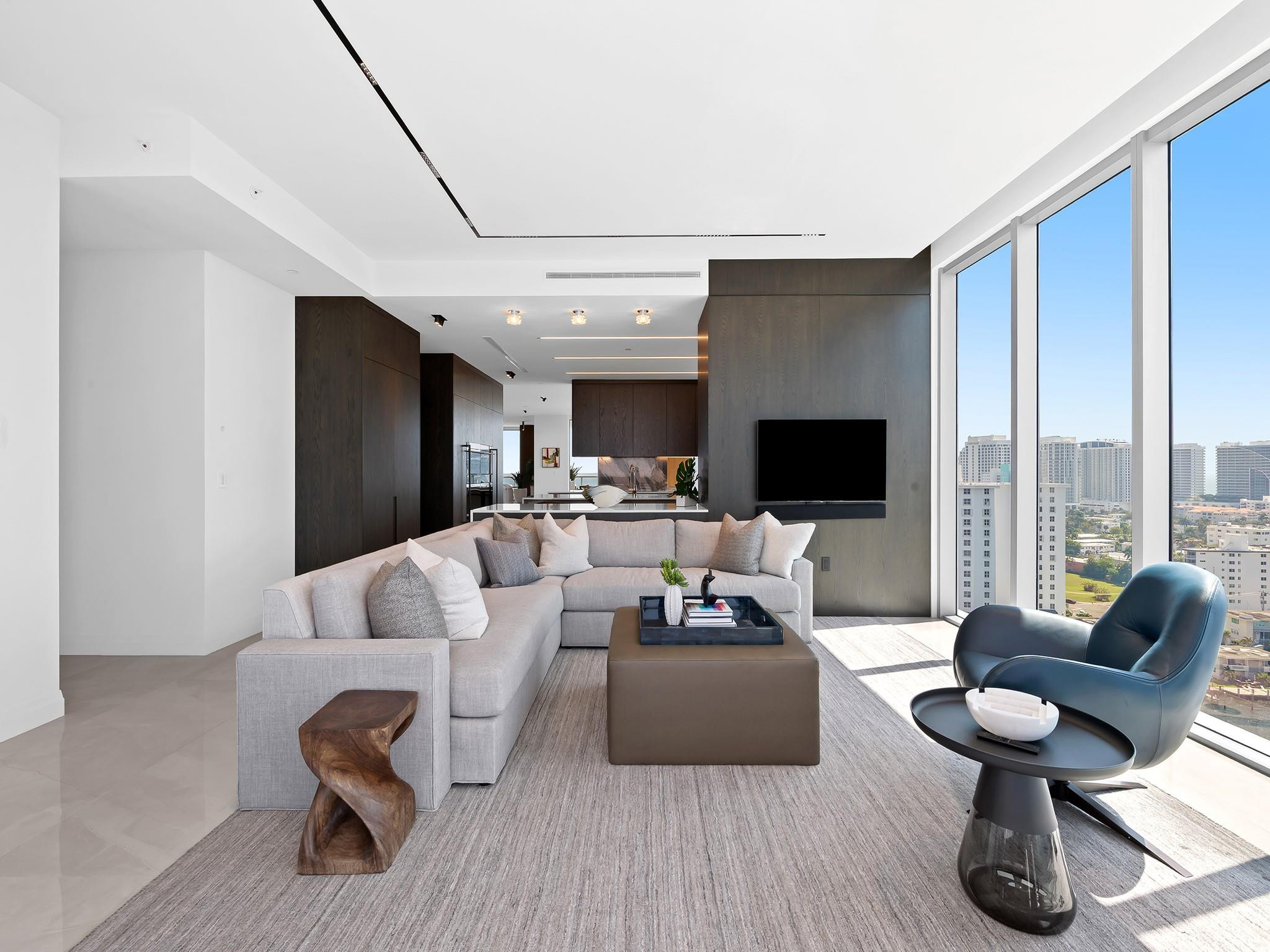 920 Intracoastal #PH1 Fort Lauderdale, FL 33304