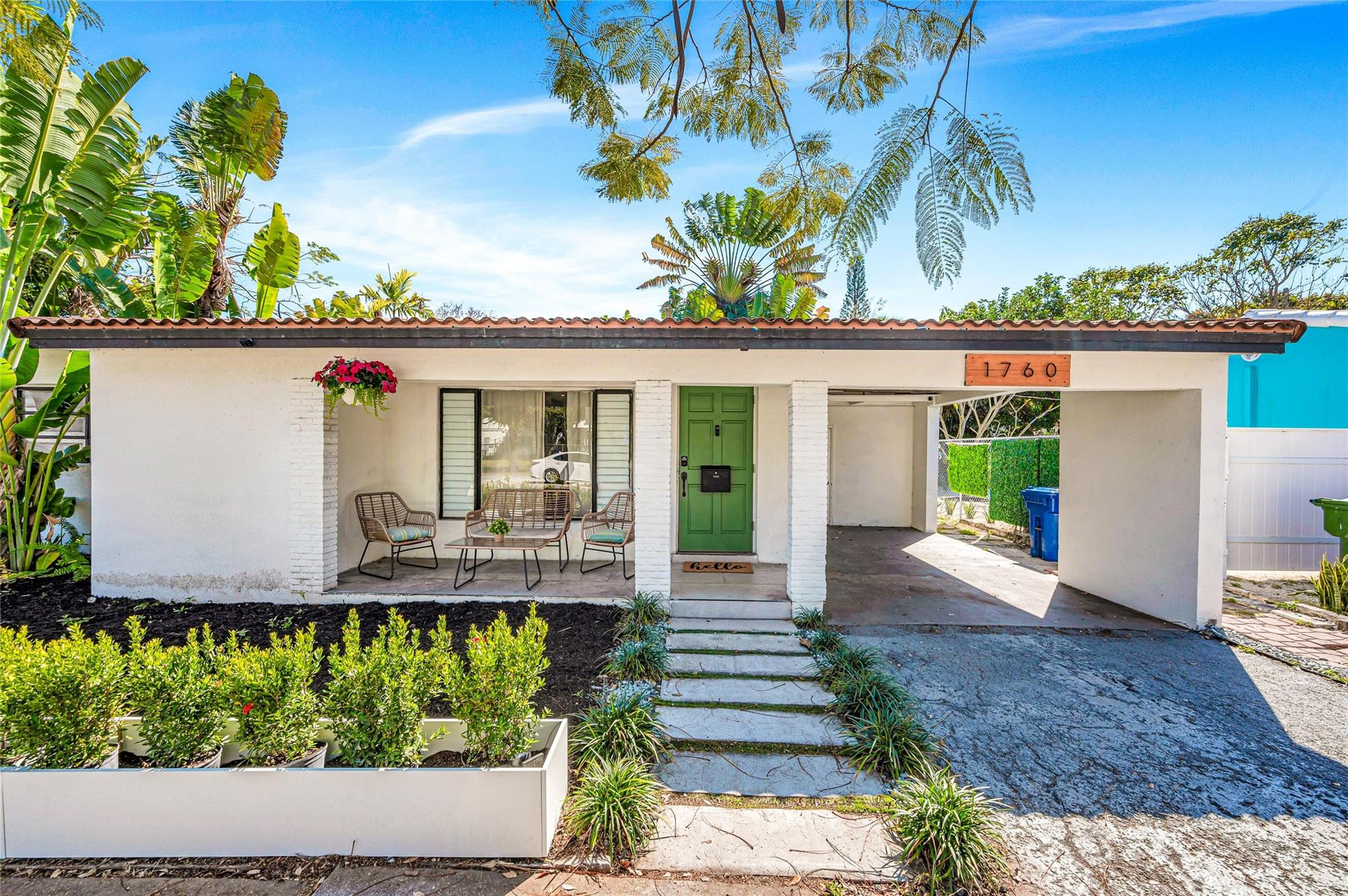 1760 NE 13th