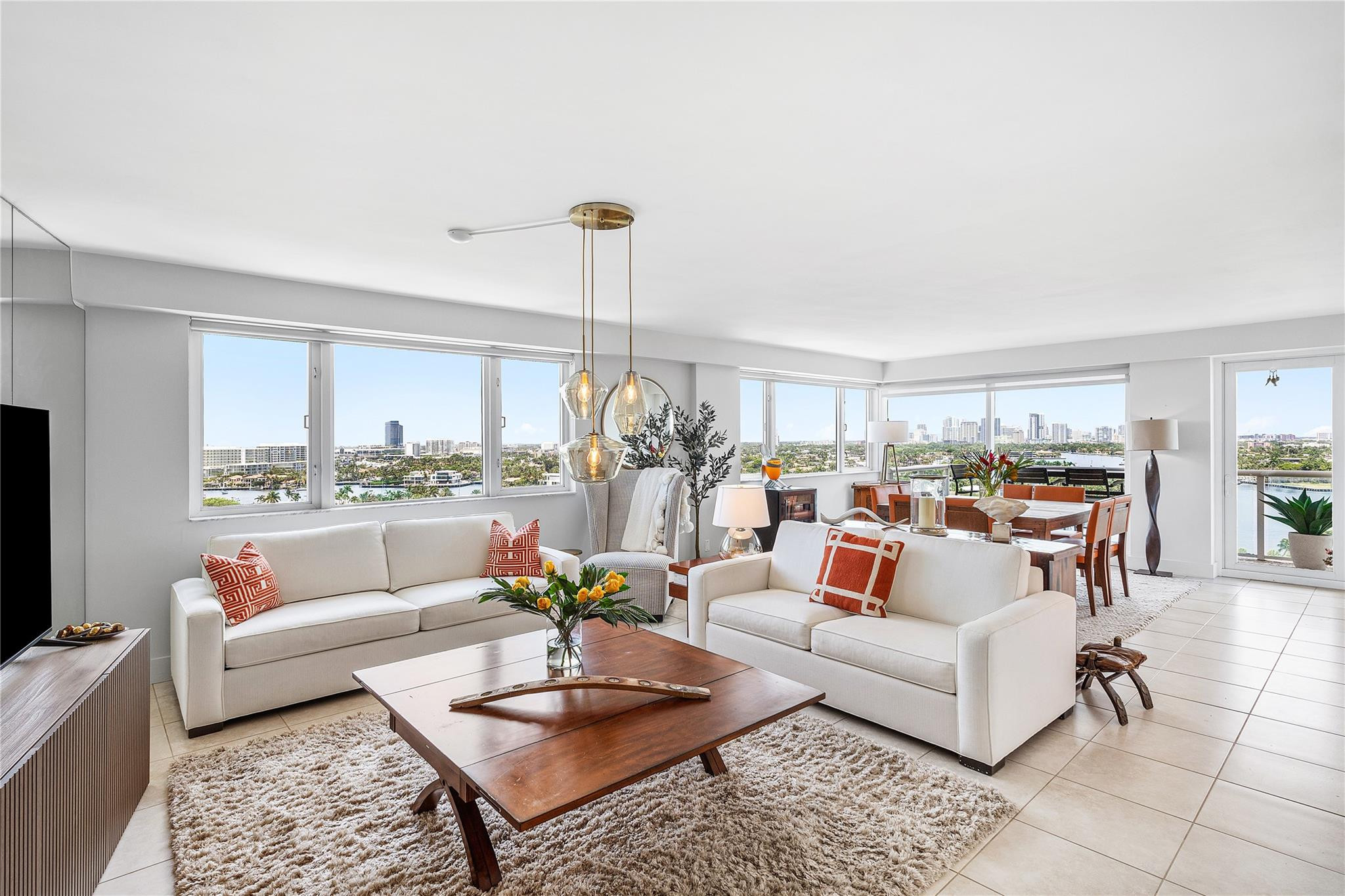 3000 Holiday #1605 Fort Lauderdale, FL 33316