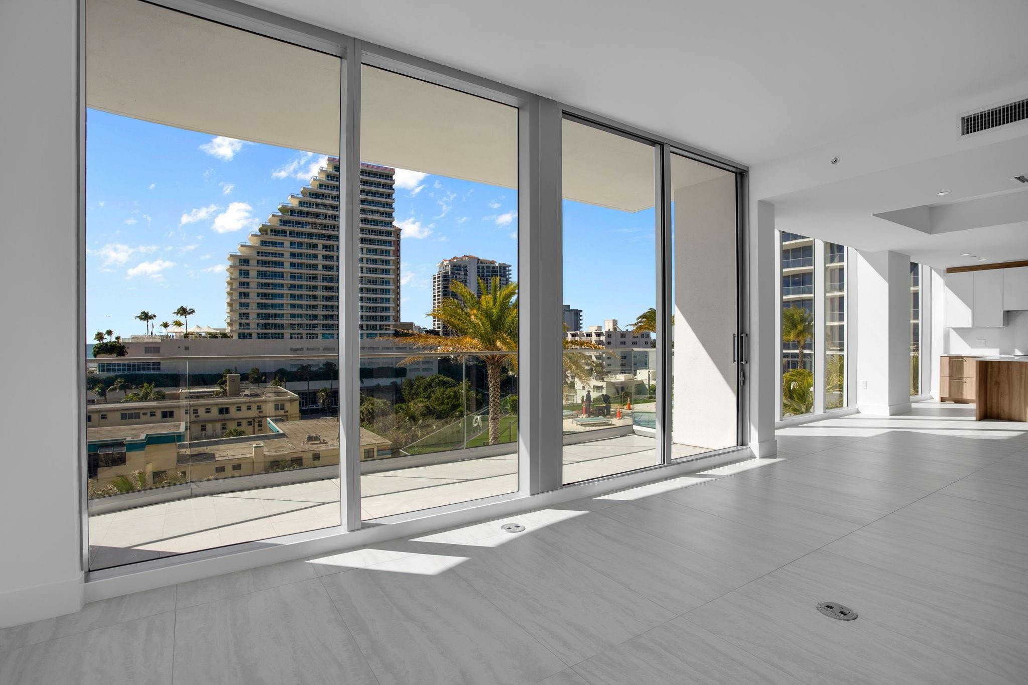 151 N Seabreeze #501-E Fort Lauderdale, FL 33304