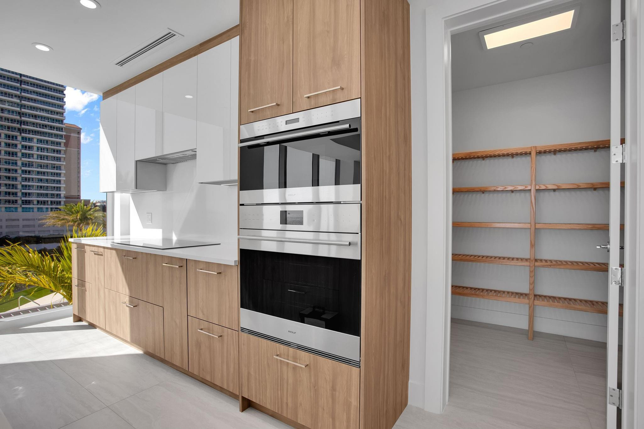 151 N Seabreeze #501-E Fort Lauderdale, FL 33304