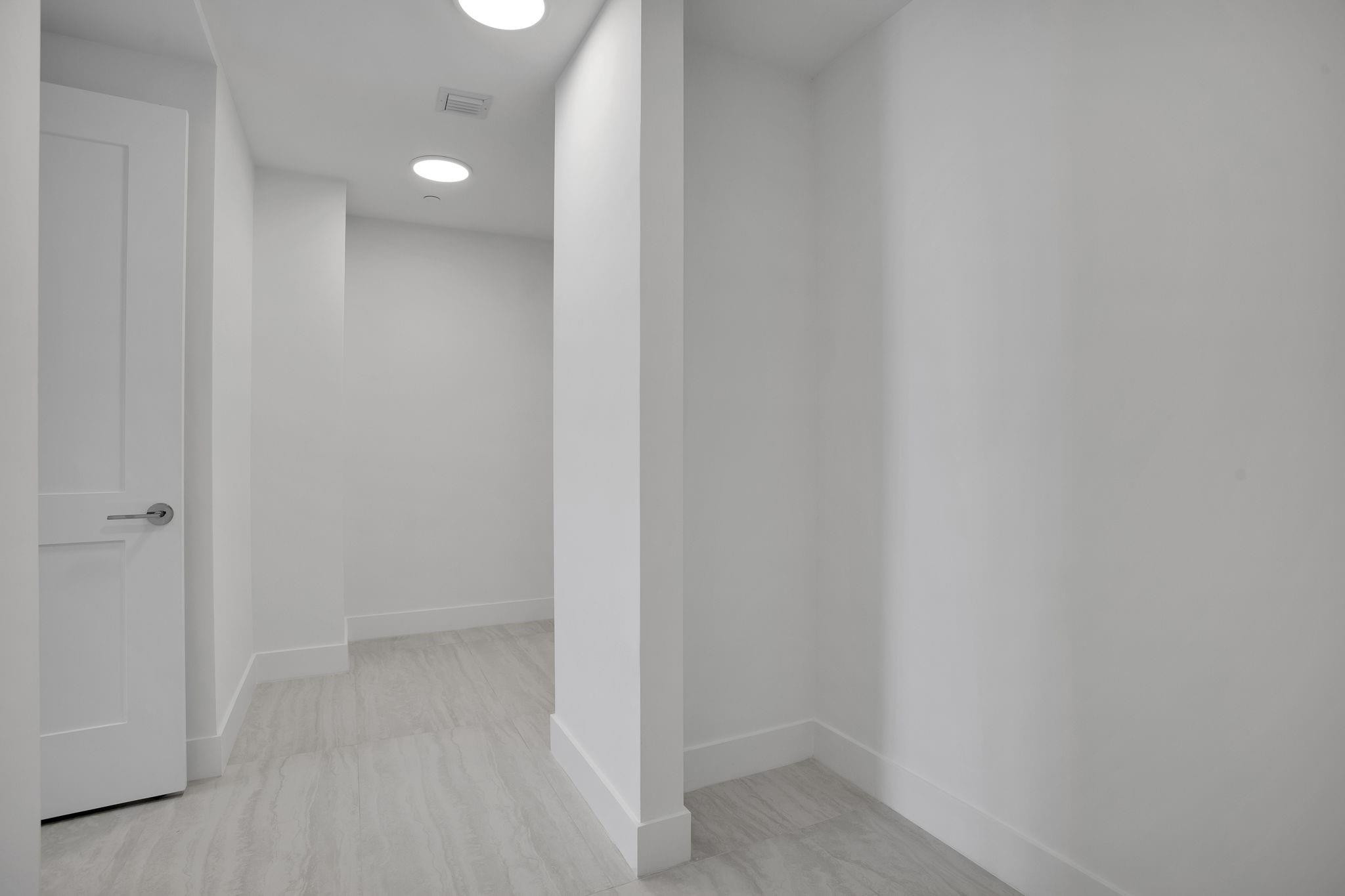 151 N Seabreeze #501-E Fort Lauderdale, FL 33304