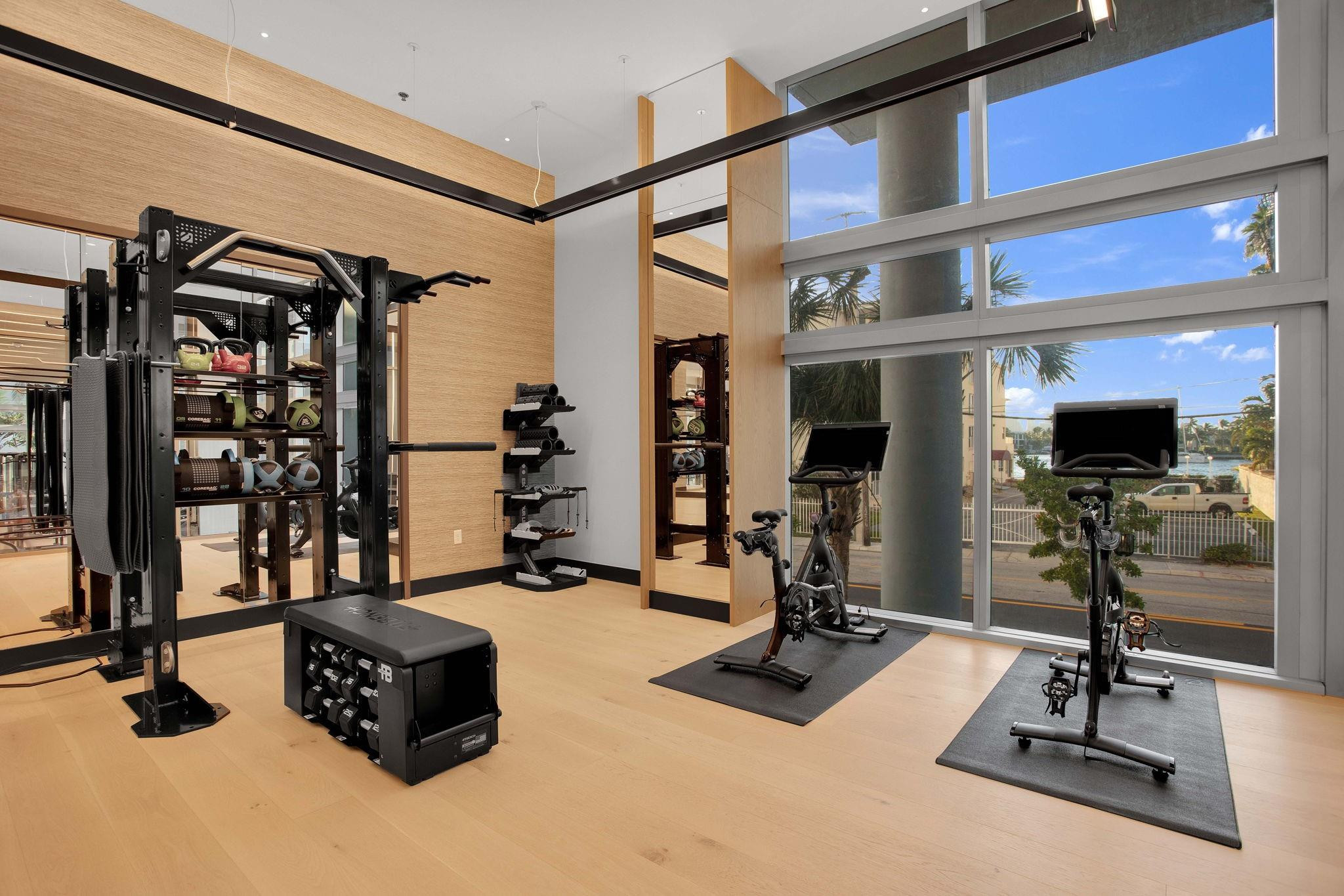 151 N Seabreeze #E-501 Fort Lauderdale, FL 33304