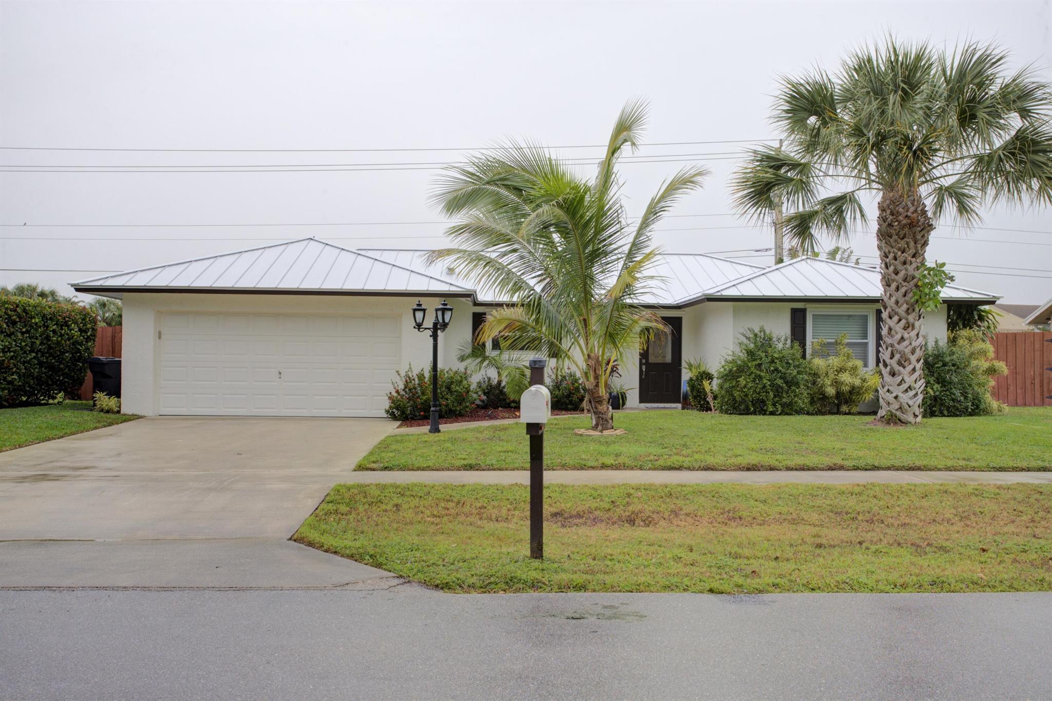 1507 Wyndcliff Dr