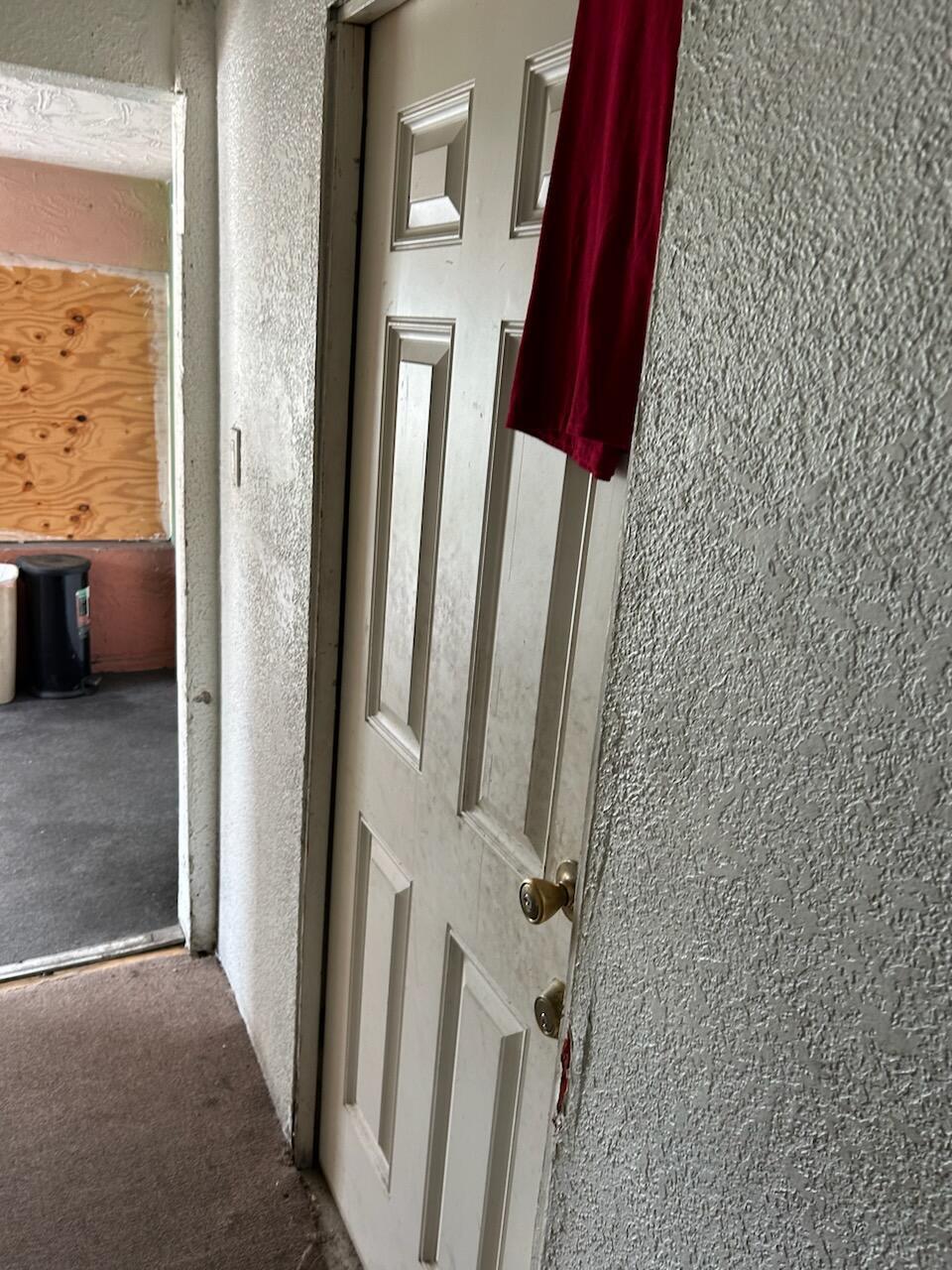 1220 NW 71st St Miami, FL 33147