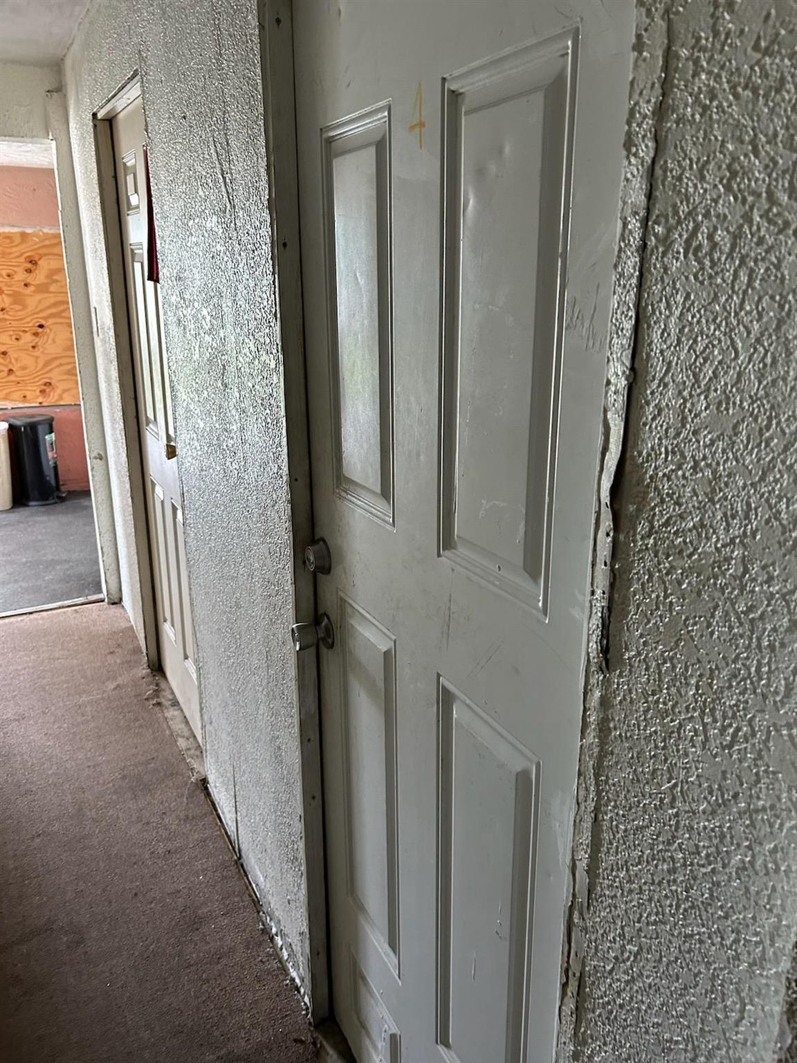 1220 NW 71st St Miami, FL 33147