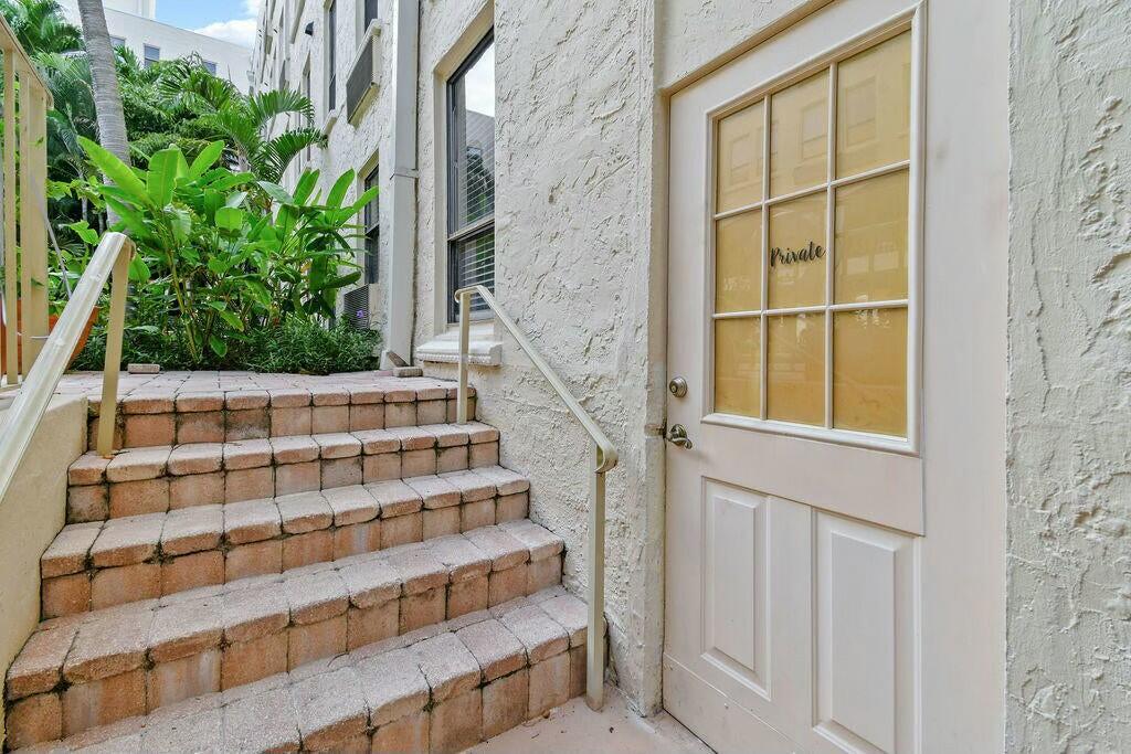 235 Sunrise Ave #1050 & 1051,Palm Beach, FL 33480
