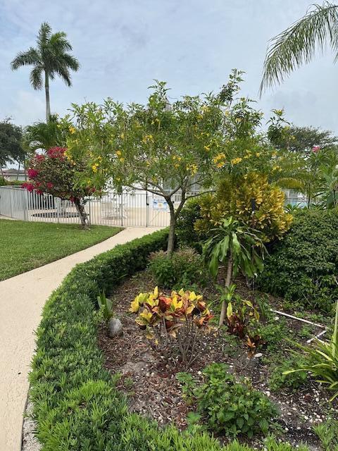 331 Tequesta Dr #212 Tequesta, FL 33469