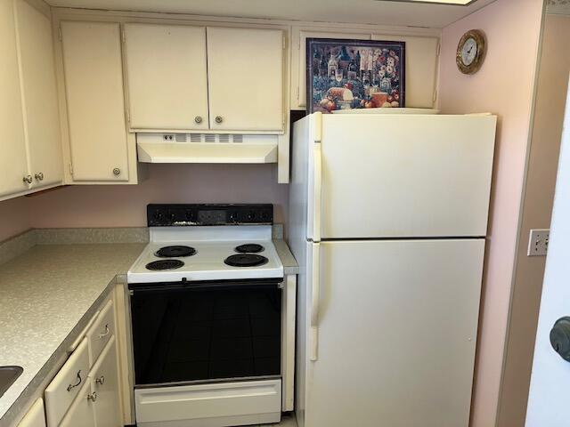 331 Tequesta Dr #212 Tequesta, FL 33469