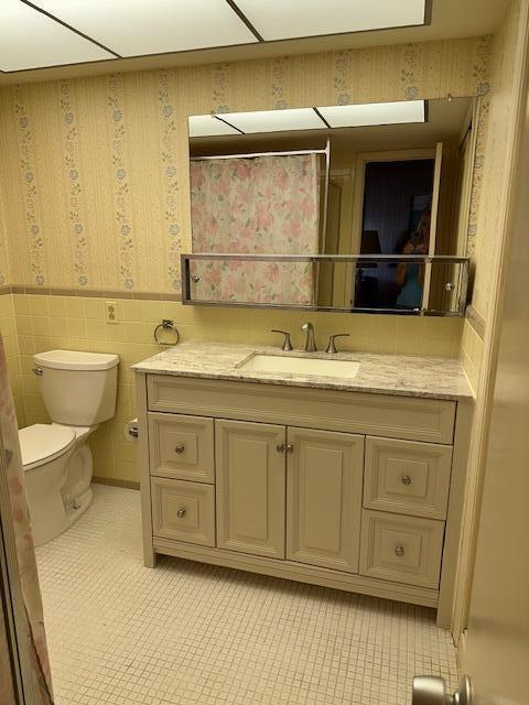 331 Tequesta Dr #212 Tequesta, FL 33469