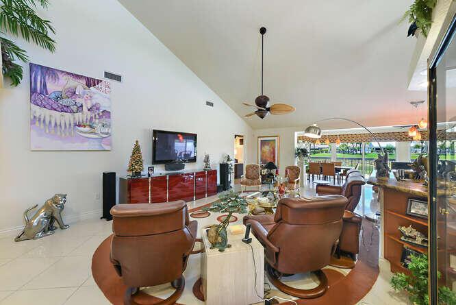 150 Beach Summit Ct Jupiter, FL 33477