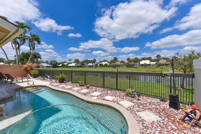150 Beach Summit Ct Jupiter, FL 33477