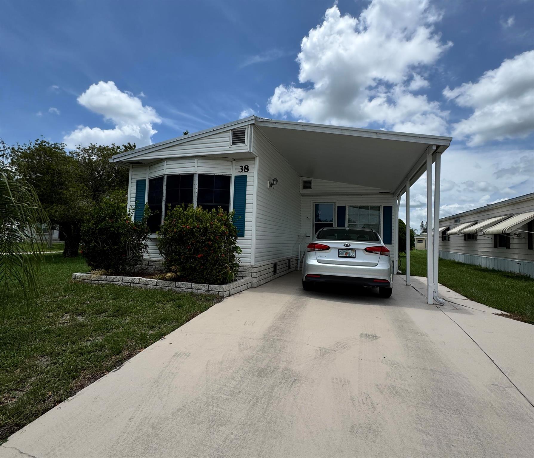 38 Villa Blanca