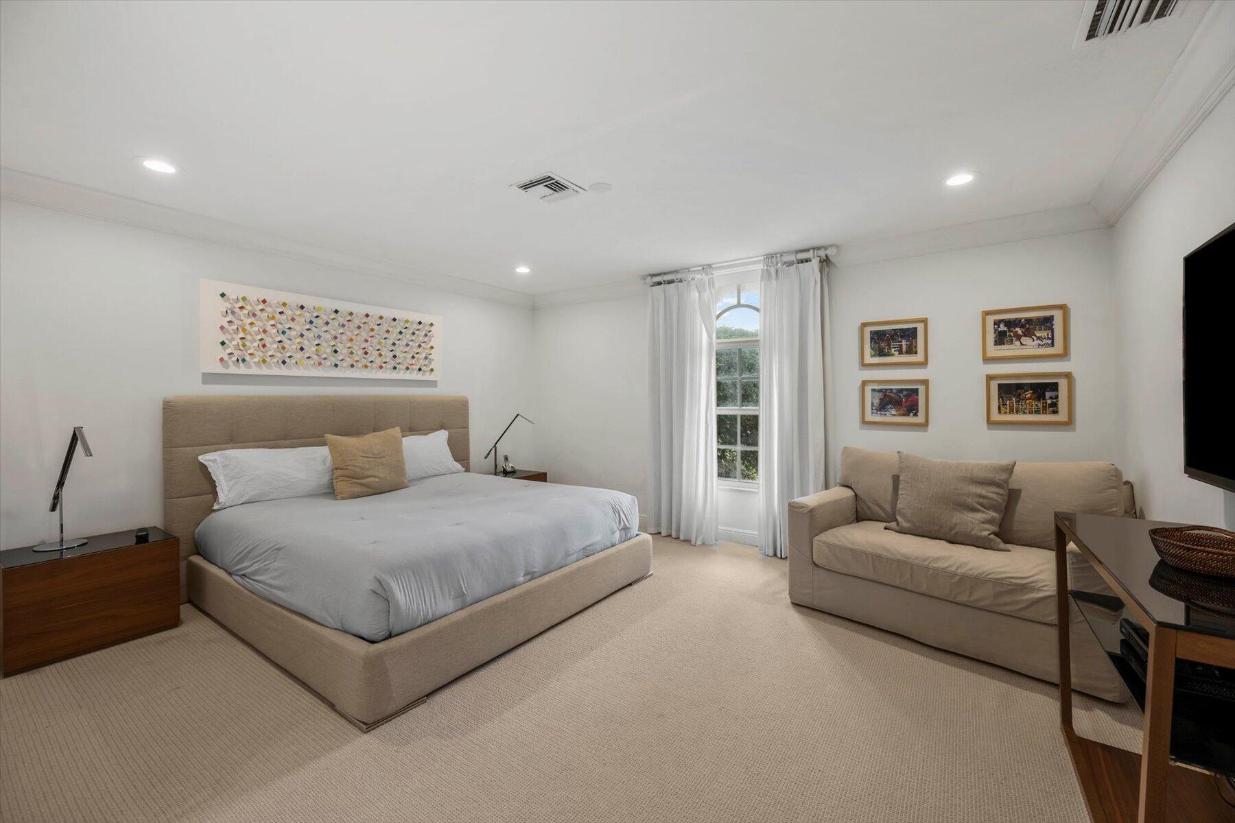 2439 Appaloosa Trl Wellington, FL 33414